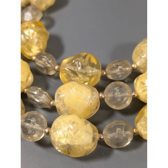 Vitnage Coro Butterscotch Yellow Lucite Bead Three Strand Neckalce Choker 16" - Picture 3 of 11